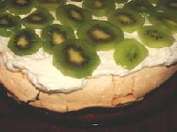 Pavlova biaa z kiwi