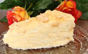 Mrożony tort bezowo - cytrynowy Mrożony tort bezowo - cytrynowy