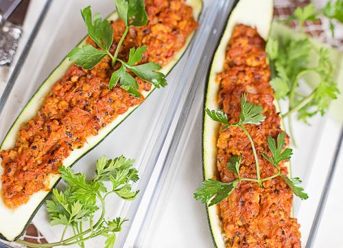 Grillowana cukinia z serkiem topionym Grillowana cukinia z serkiem topionym